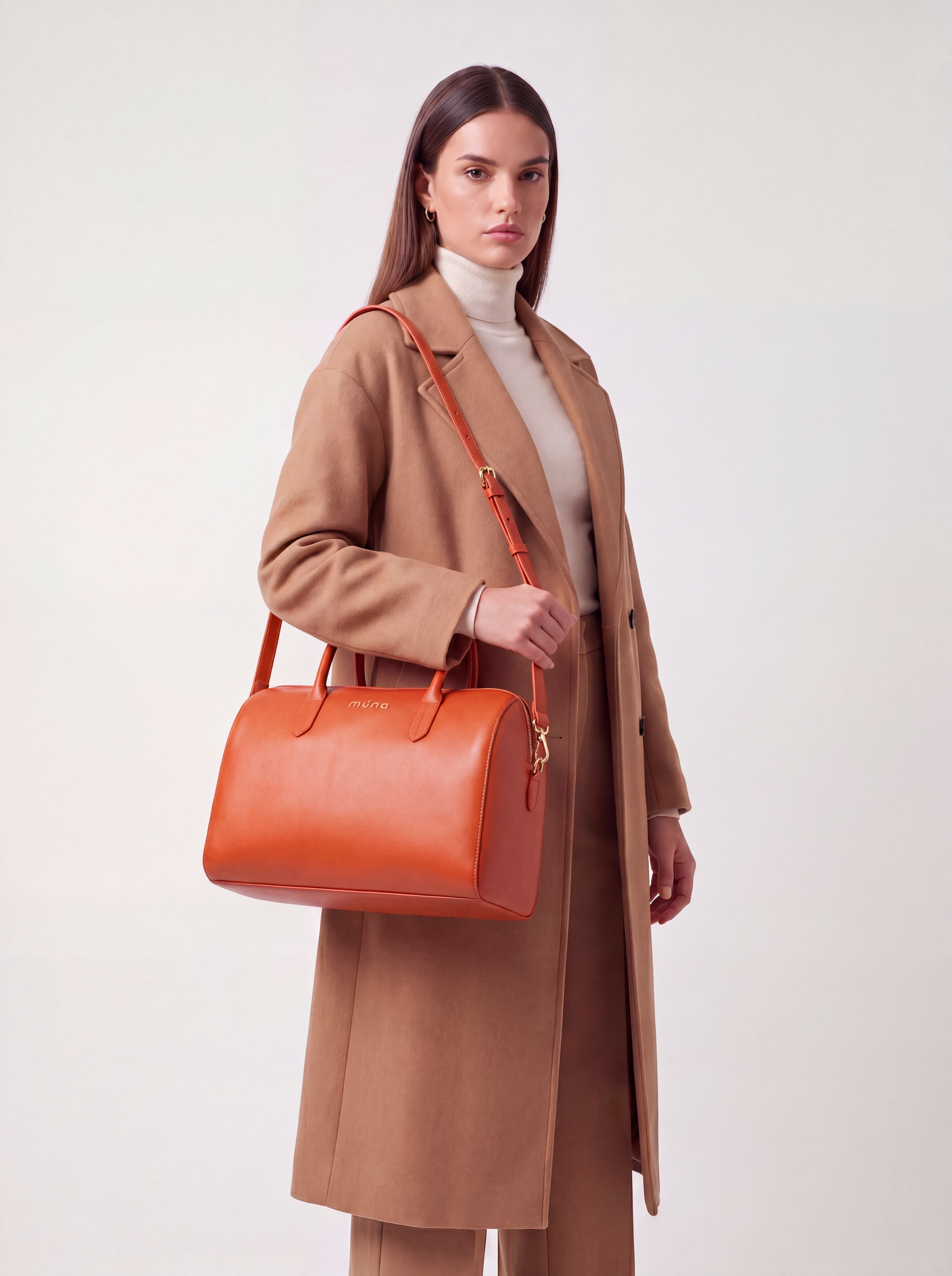 MÚNA VIAGGIO DUFFLE BAG