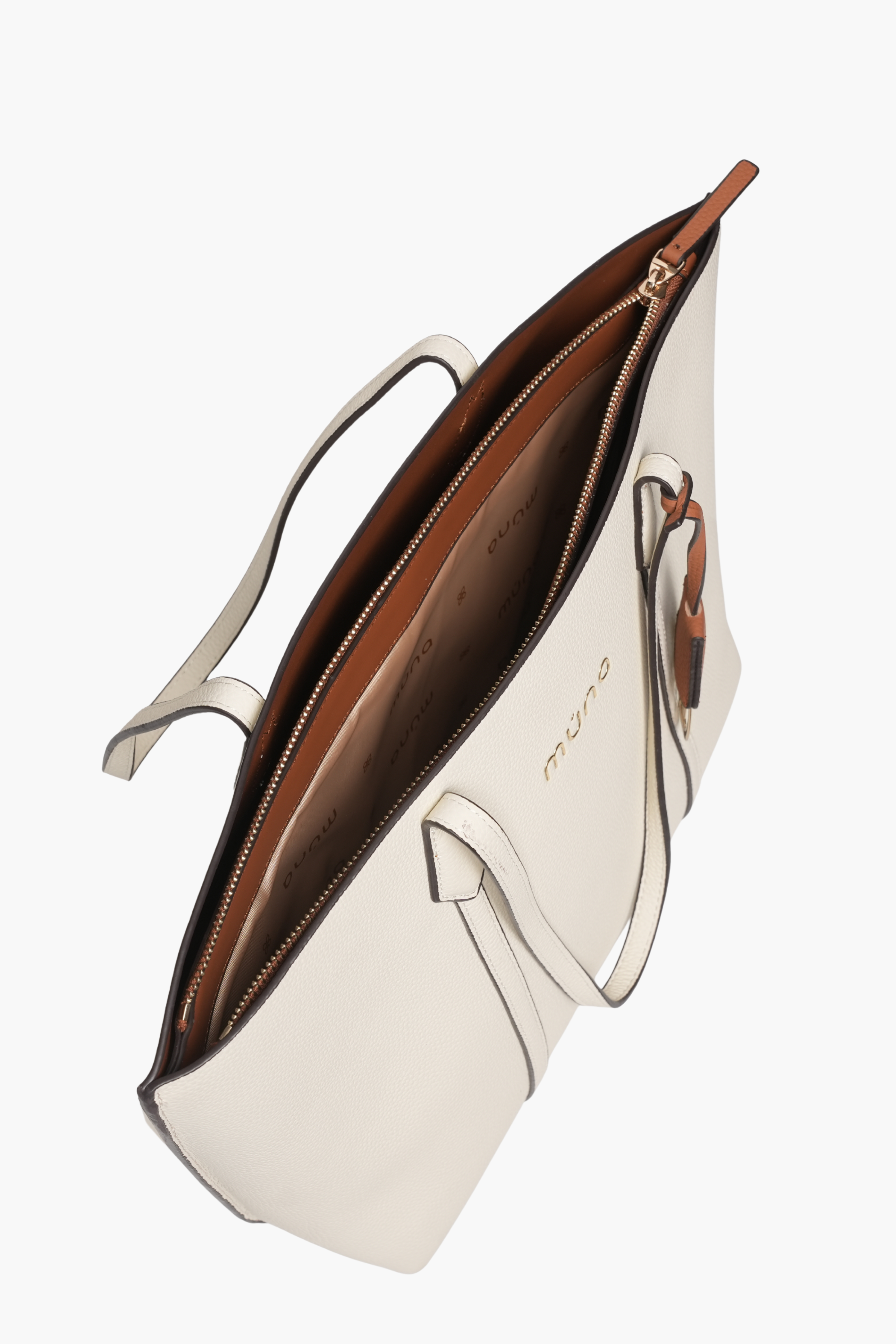 MÚNA DONNA D'AFFARI